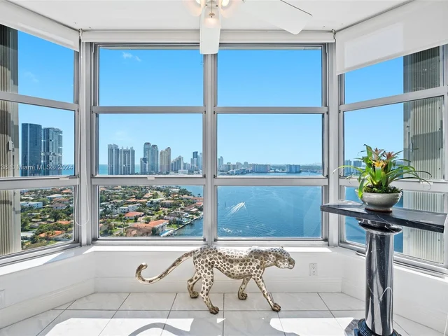 19195 NE 36th Ct # 2910, Aventura FL 33180