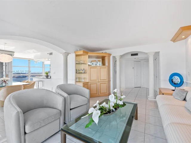 19195 NE 36th Ct # 2910, Aventura FL 33180