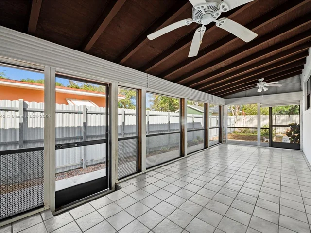 3353 Charles Ave, Miami FL 33133