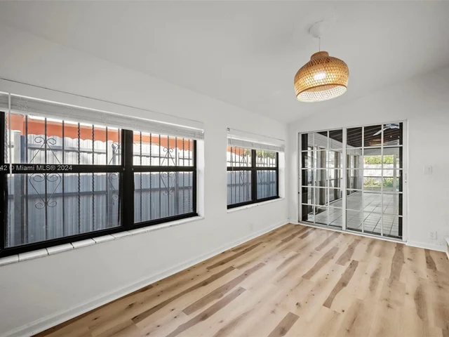 3353 Charles Ave, Miami FL 33133