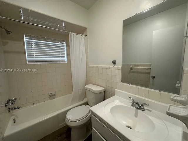 2822 Van Buren St # 208, Hollywood FL 33020