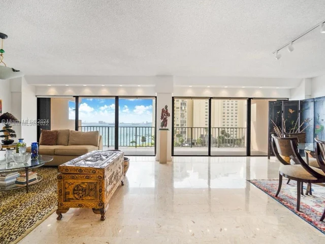 1800 NE 114th St # 706, Miami FL 33181