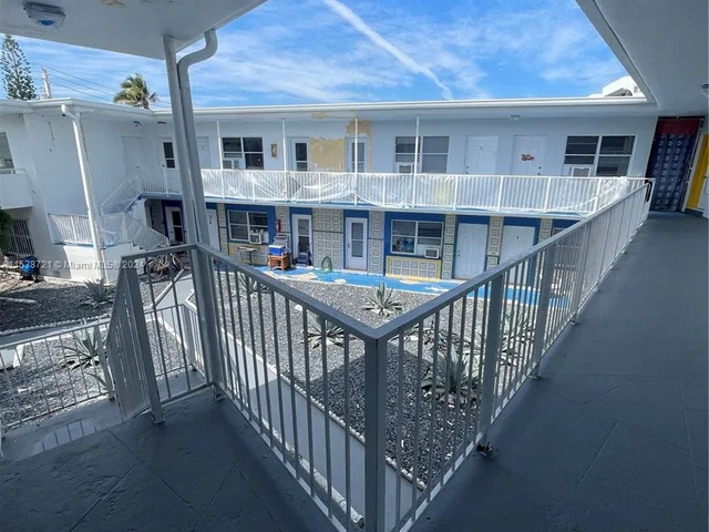 7271 Gary Ave # 21, Miami Beach FL 33141