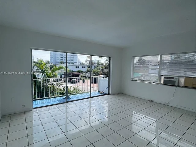 7271 Gary Ave # 21, Miami Beach FL 33141