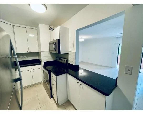 3582 NE 171st St # 201, North Miami Beach FL 33160