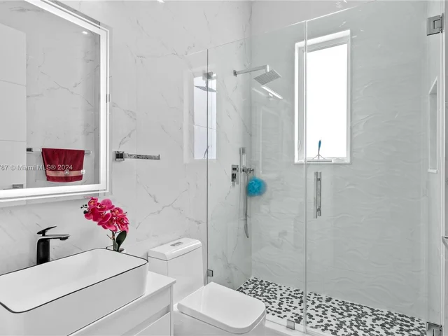 5815 SW 107th Pl, Miami FL 33173