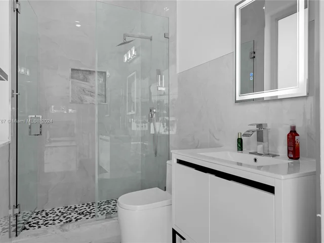 5815 SW 107th Pl, Miami FL 33173