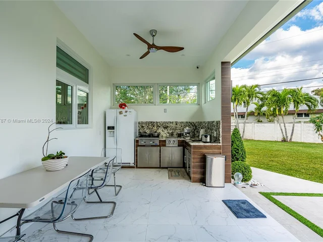 5815 SW 107th Pl, Miami FL 33173