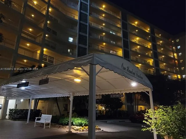 3507 Oaks Way # 505, Pompano Beach FL 33069