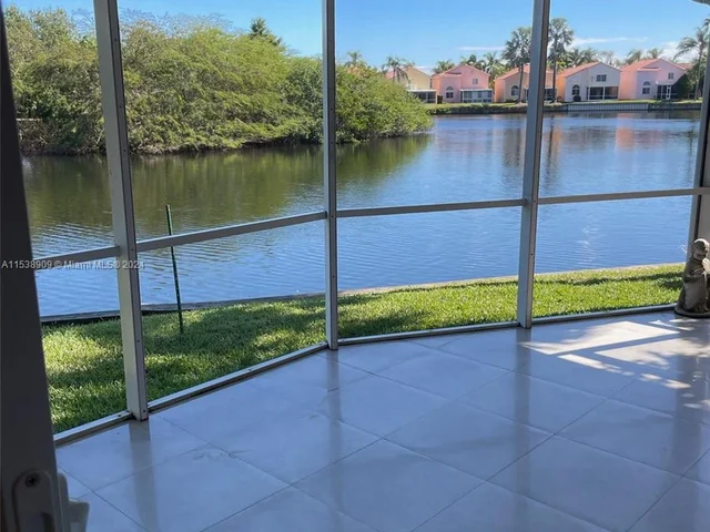 1086 SE 5th Ct, Dania Beach FL 33004