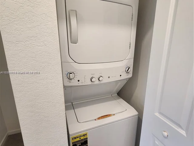 1471 SE 26th Rd, Homestead FL 33035