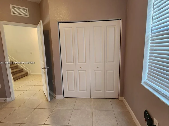 1471 SE 26th Rd, Homestead FL 33035