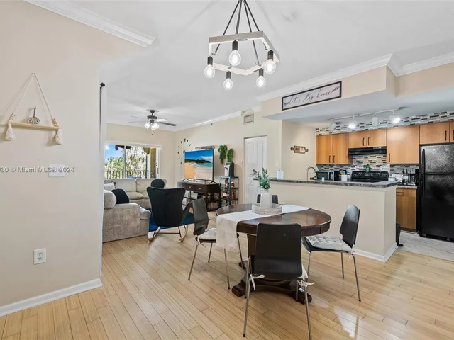 5980 W Sample Rd # 205, Coral Springs FL 33067