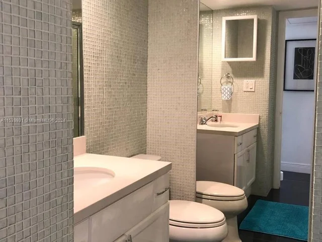 5600 Collins Ave # 9U, Miami Beach FL 33140