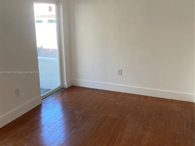 3141 SW 22nd Ter, Miami FL 33145