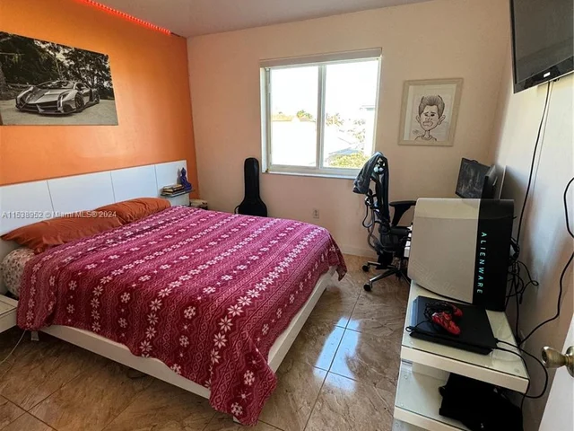 14031 SW 161st Ter # 0, Miami FL 33177