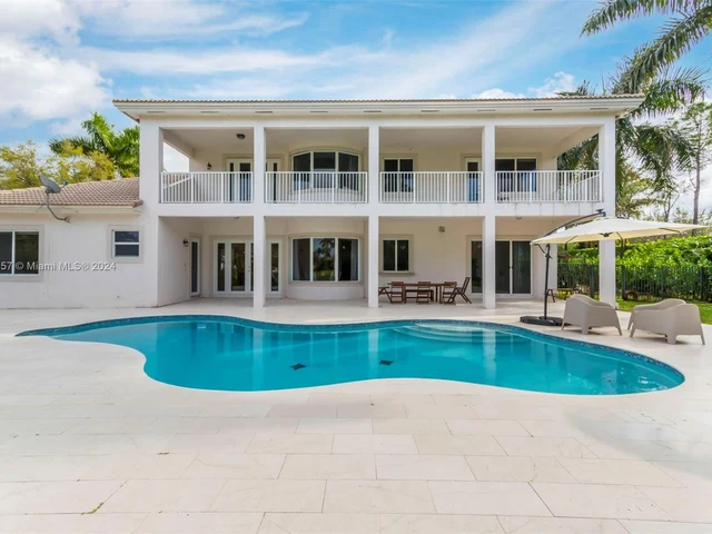 15355 SW 34th St, Davie FL 33331