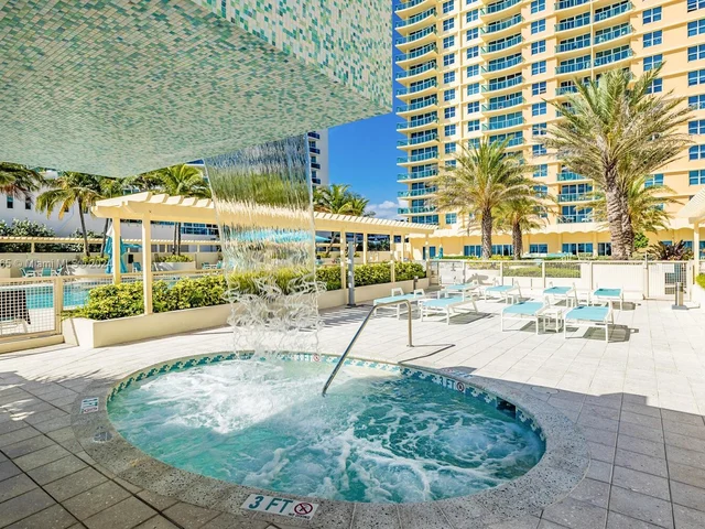 2501 S Ocean Dr # 922, Hollywood FL 33019