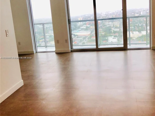 185 SW 7th St # 2900, Miami FL 33130