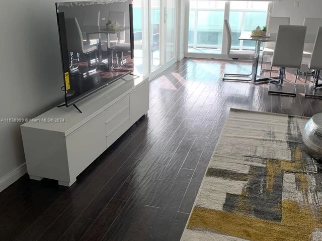 100 Bayview Dr # 227, Sunny Isles Beach FL 33160