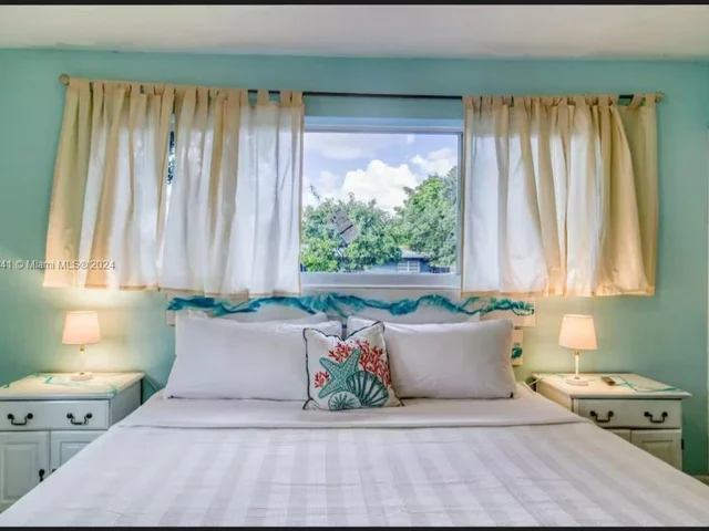 1682 NE 56th Ct # 1682, Lauderhill FL 33334