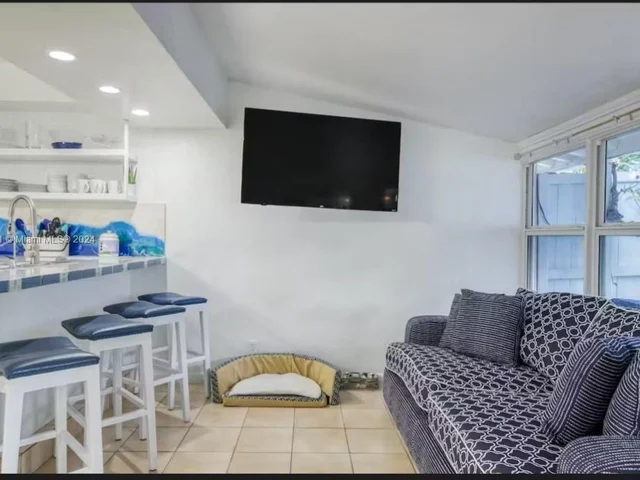 1682 NE 56th Ct # 1682, Lauderhill FL 33334