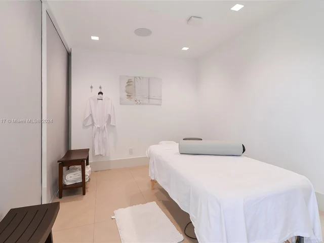 2200 S Ocean Ln # 1507, Fort Lauderdale FL 33316