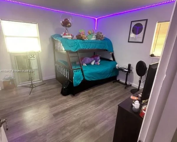 10907 N Kendall Dr # 422, Miami FL 33176