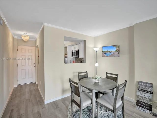 1777 SE 15th St # 217, Fort Lauderdale FL 33316