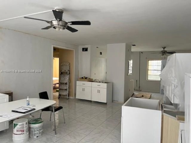 7712 Byron Ave # 2, Miami Beach FL 33141