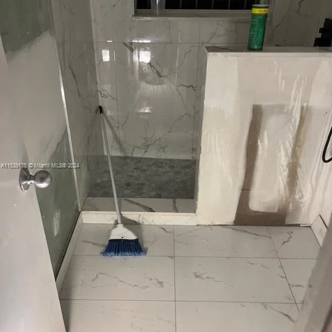 7712 Byron Ave # 2, Miami Beach FL 33141