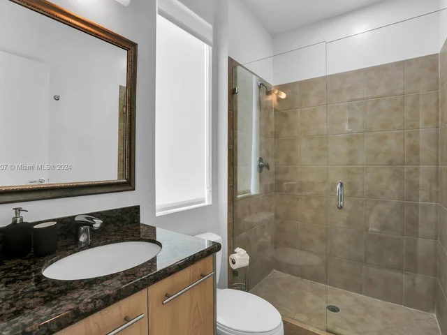 781 NE 4th Ave # 781, Fort Lauderdale FL 33304