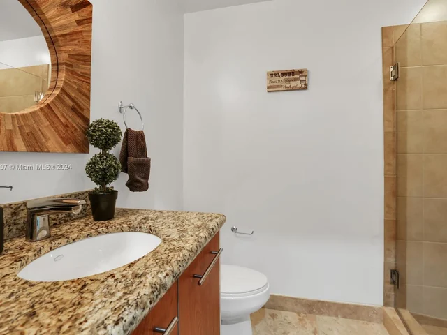 781 NE 4th Ave # 781, Fort Lauderdale FL 33304