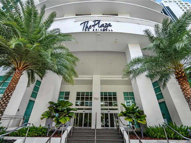 950 Brickell Bay Dr # 3008, Miami FL 33131