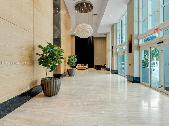 950 Brickell Bay Dr # 3008, Miami FL 33131