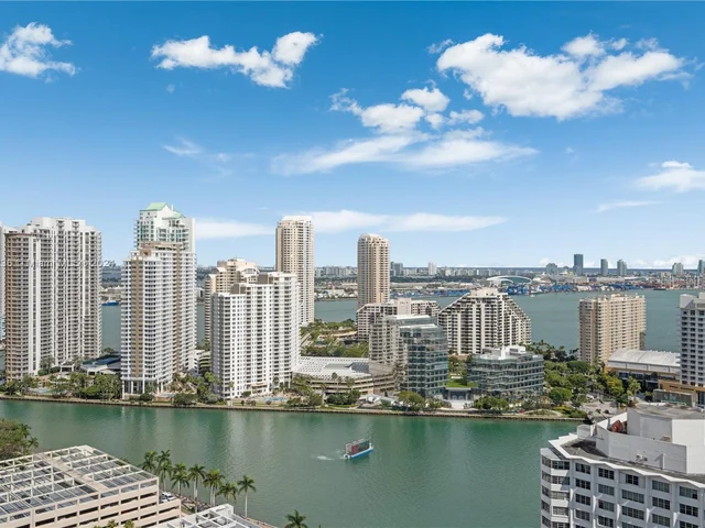 950 Brickell Bay Dr # 3008, Miami FL 33131
