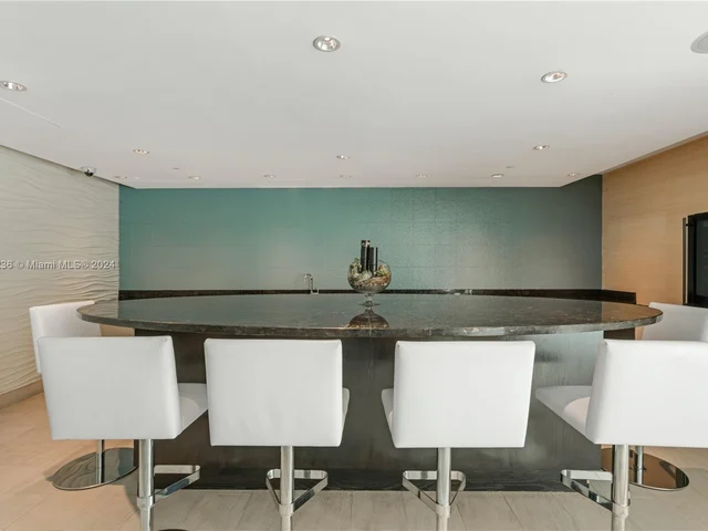 950 Brickell Bay Dr # 3008, Miami FL 33131