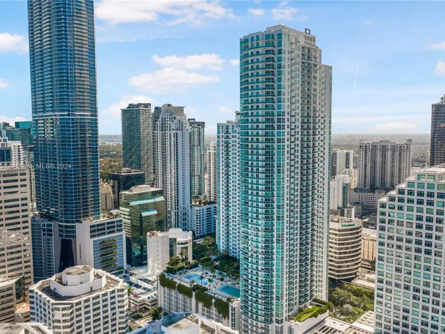 950 Brickell Bay Dr # 3008, Miami FL 33131