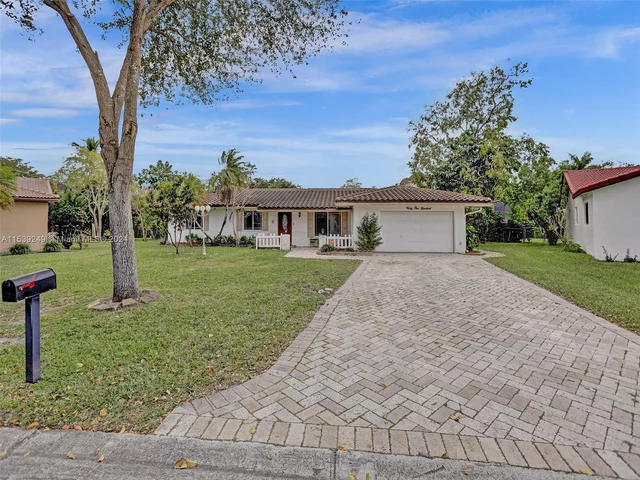 4100 NW 113th Ave, Coral Springs FL 33065