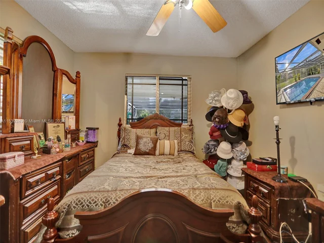 4100 NW 113th Ave, Coral Springs FL 33065