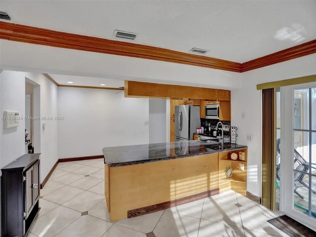 4100 NW 113th Ave, Coral Springs FL 33065