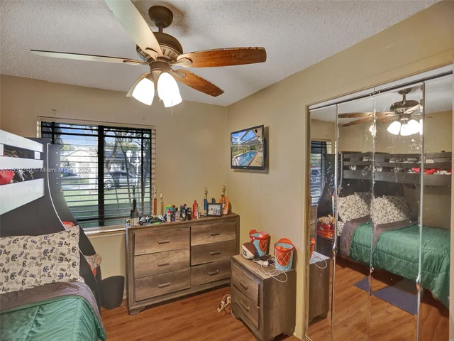 4100 NW 113th Ave, Coral Springs FL 33065