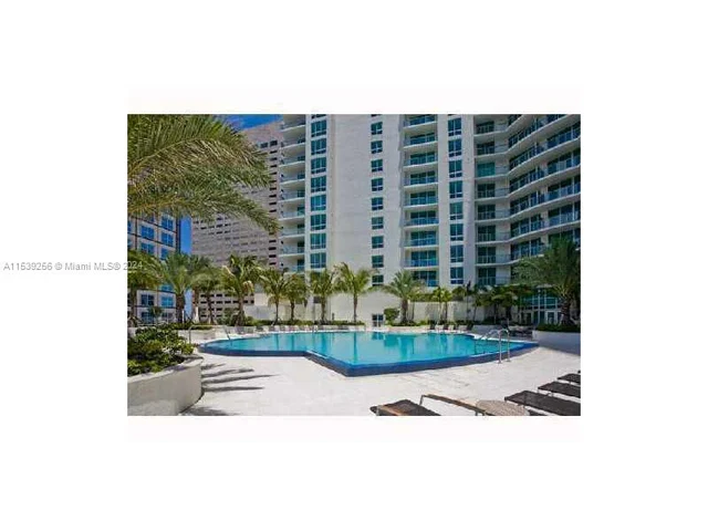 300 S Biscayne Blvd # 2805, Miami FL 33131