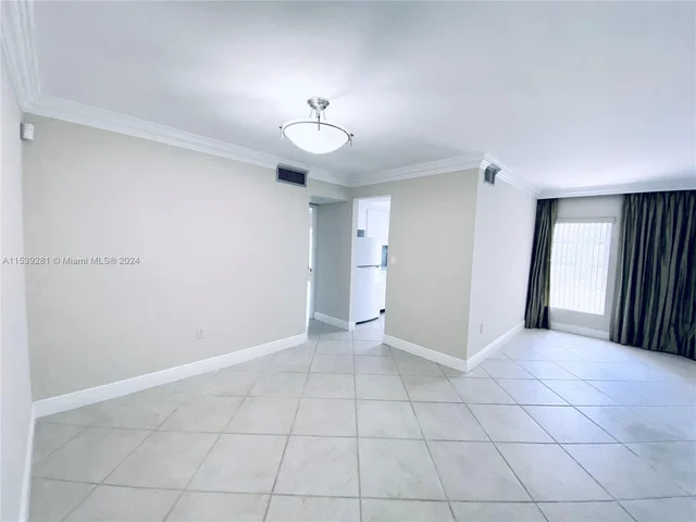 110 Salamanca Ave # 303, Coral Gables FL 33134