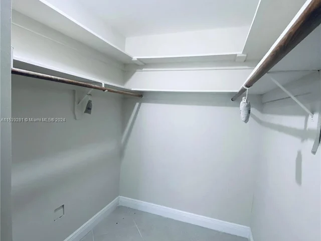 110 Salamanca Ave # 303, Coral Gables FL 33134