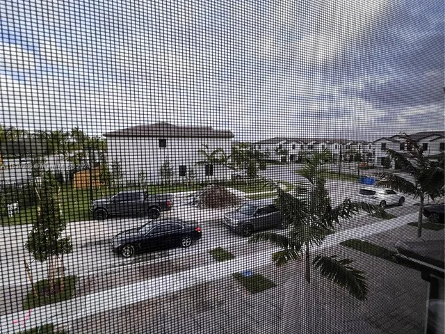 15996 SW 2nd Pl # 15996, Pembroke Pines FL 33027