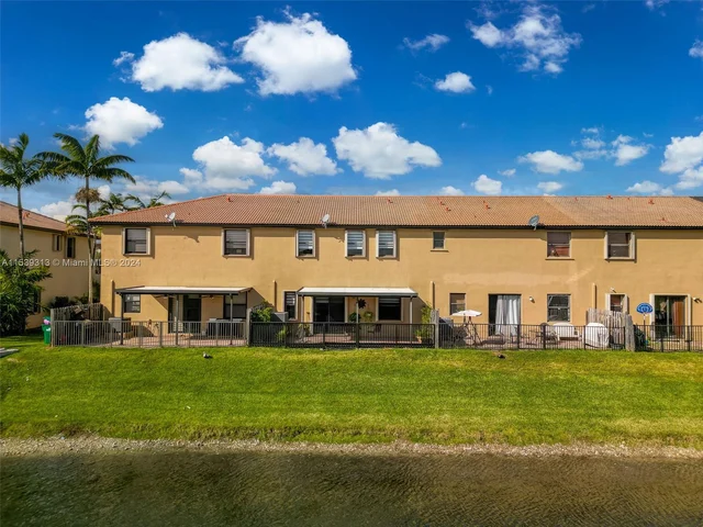 11244 SW 238th St, Homestead FL 33032