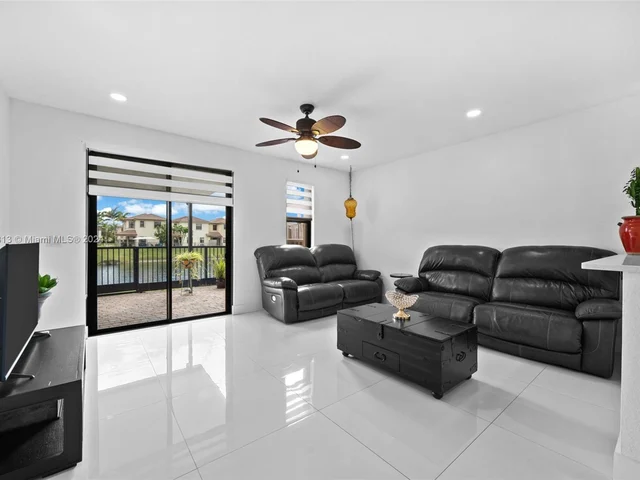 11244 SW 238th St, Homestead FL 33032