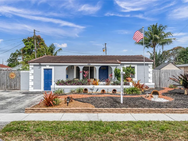 101 NE 51st St, Oakland Park FL 33334