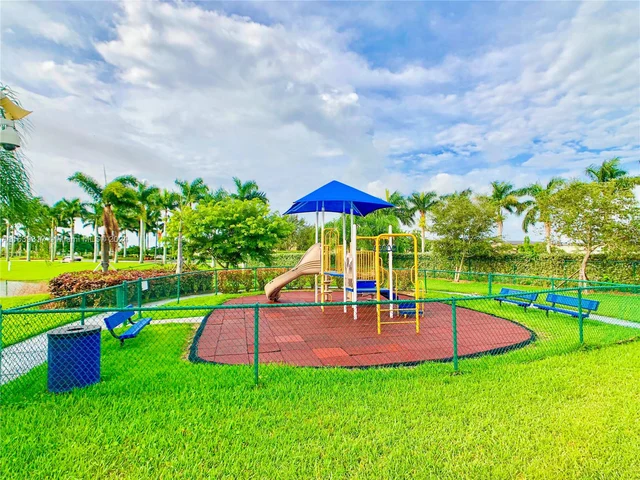 3449 NE 4th St, Homestead FL 33033